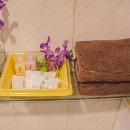 People Place Classic Hotel Sha Extra Plus 清邁 外观 照片